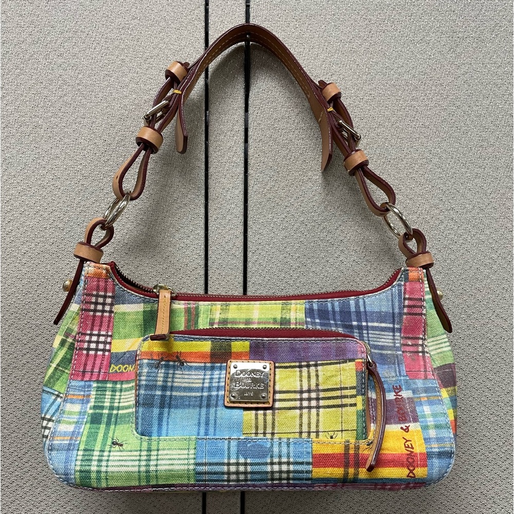 Dooney & Bourke picnic ant hobo bag!!